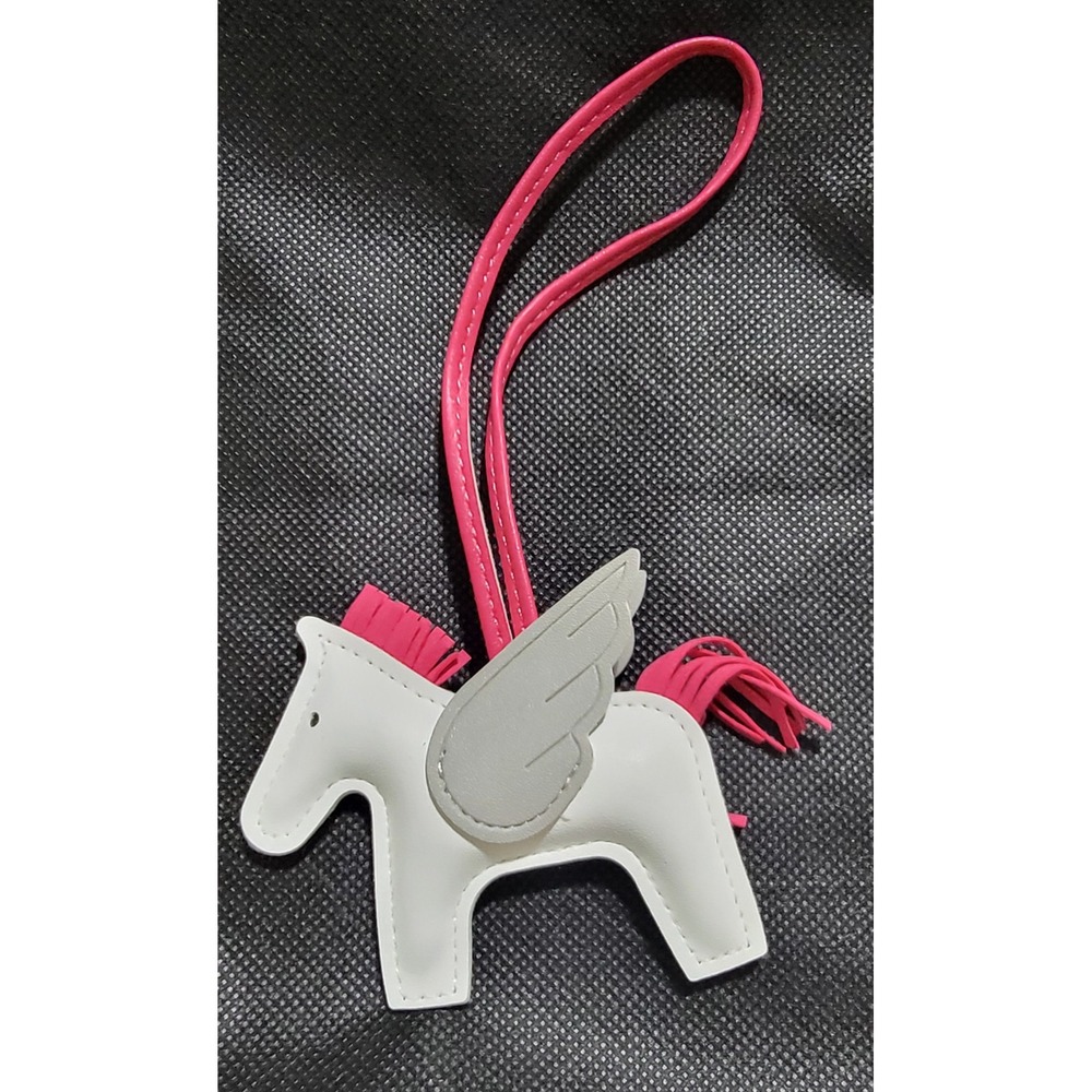 Set of‎ 2 Pegasus Horse Bag Charms Faux Leather Pink White Blue Grey Wings - Picture 2 of 3
